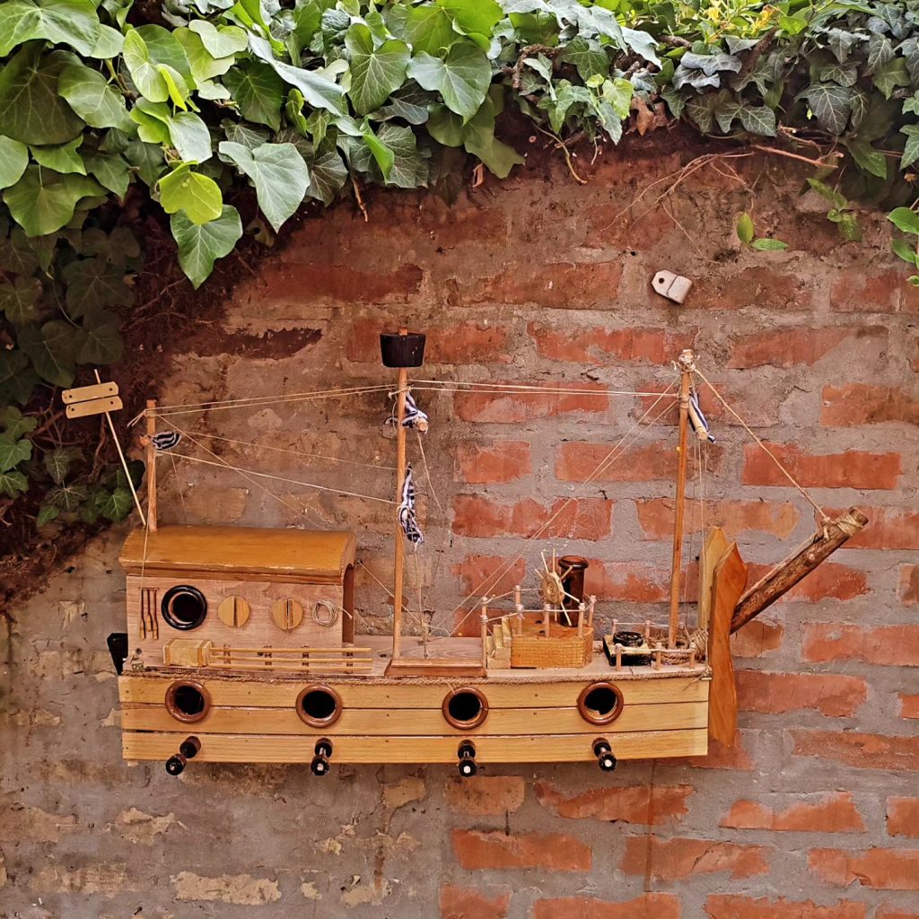 Kućica za ptice - BROD